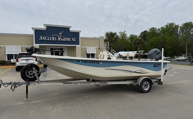 2016 Carolina Skiff 218 DLV 